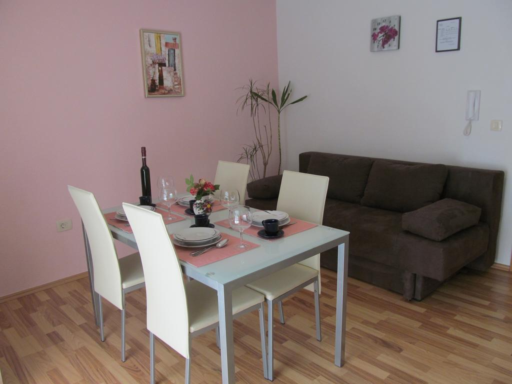 Apartment Danese Promajna Δωμάτιο φωτογραφία